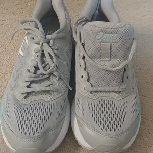Asics Athletic shoes
